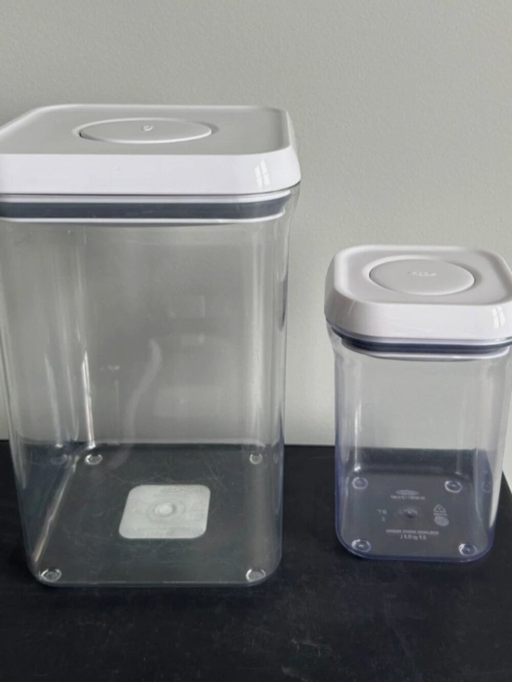 Set of 2 OXO Pop Container 4qt and 0.9qt